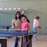 Tennis de table - une maman et sa fille